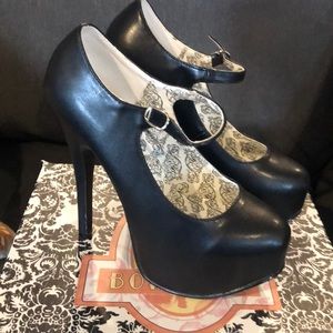 Bordello Platform Heels